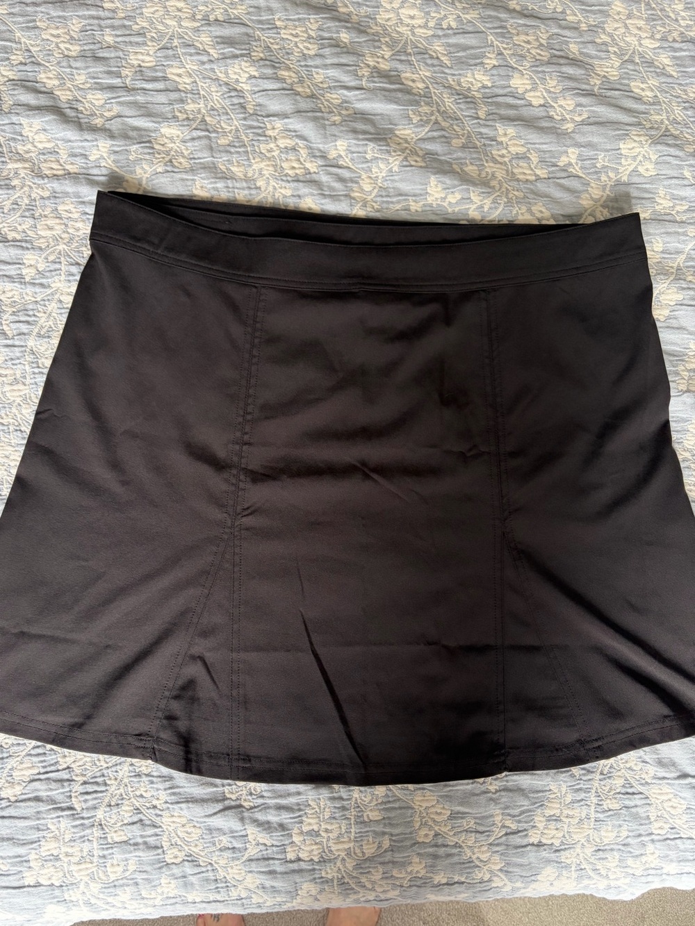 Women’s Black Ripskirt.  Size XXL.